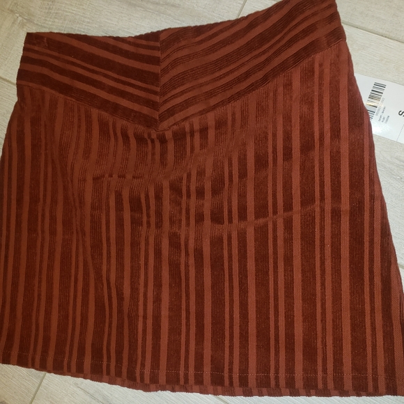 Light brown corduroy skirt - Picture 1 of 2